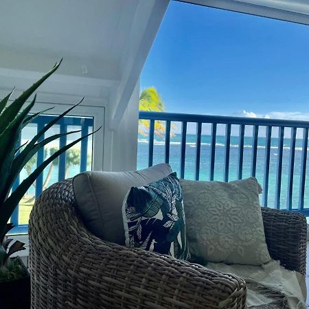 Ti Macloa - Appartement Les Pieds Dans L'Eau サンタンヌ エクステリア 写真